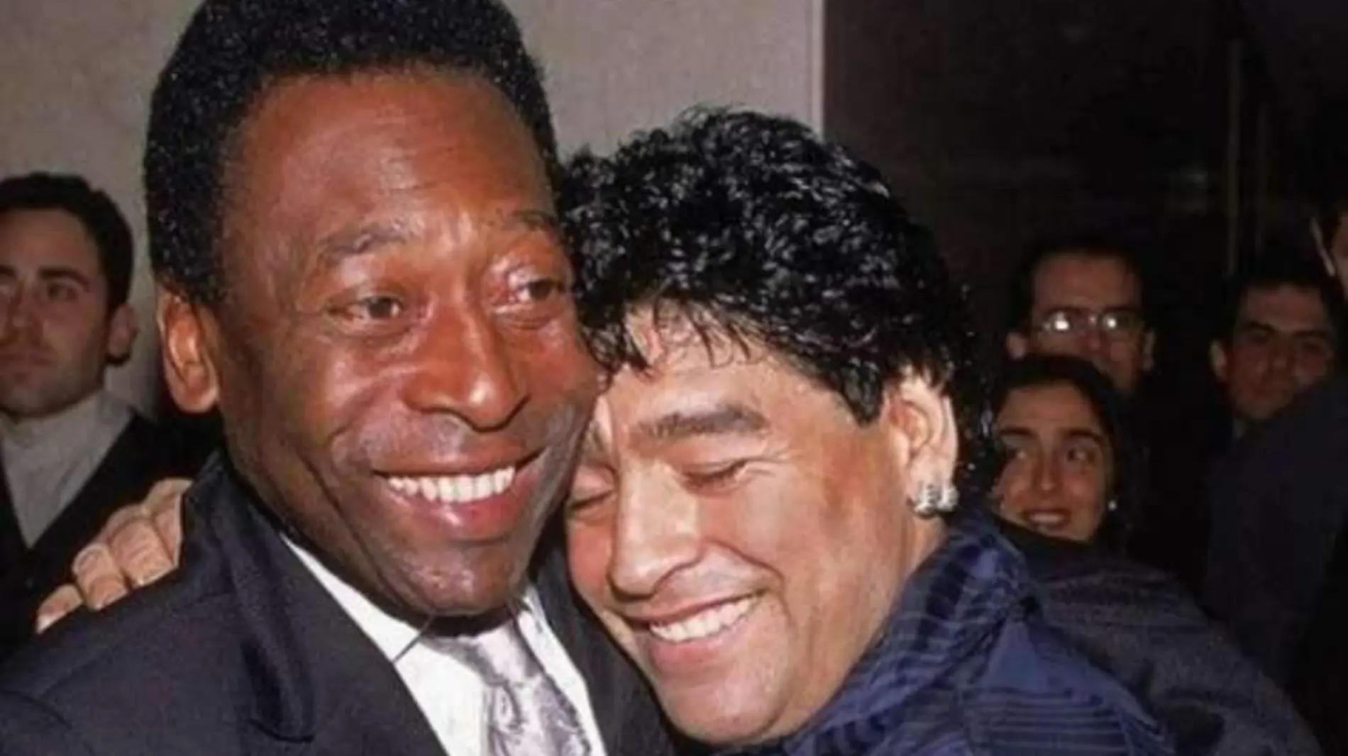 pelé-maradona (1)